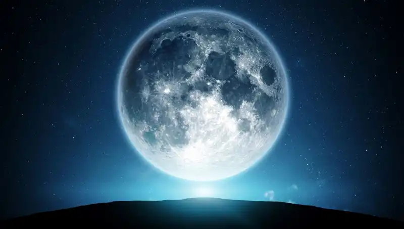 2025 Nisan Dolunay’ı: Tarih, Saat ve Burçlara Etkileri Neler Olacak?