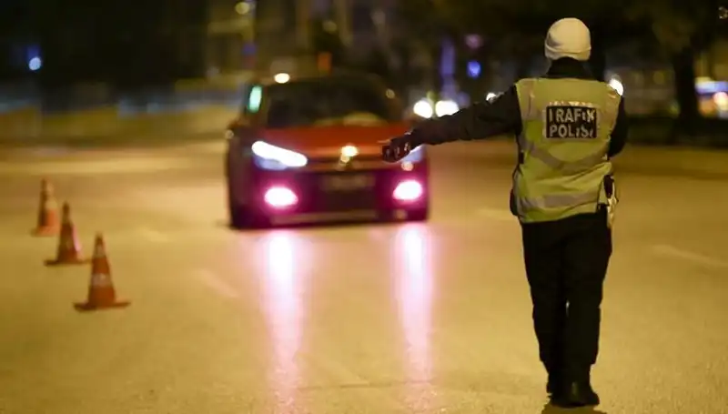 Türkiye'de Trafik Cezaları Neden Artıyor? Yeni Dönemde Kesilen Cezalar