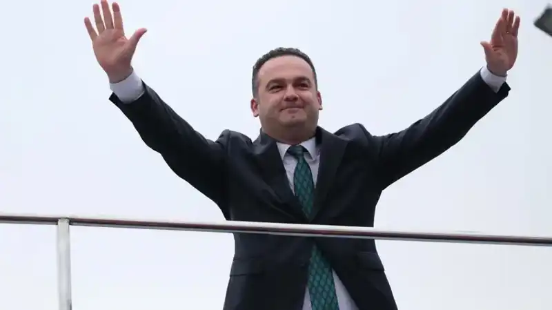 Görele'nin Seçilen Başkanı Hasbi Dede, Görevden Uzaklaştırıldı: Detaylar ve Yenilikler