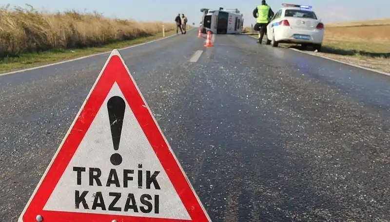 Niğde'de Zincirleme Kaza: 16 Kişi Yaralandı, Olayın Ayrıntıları Şok Edici