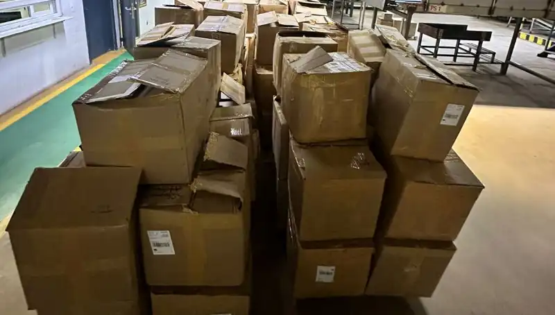 Kargo Şirketinin Depolarından Kaçak Tütün Operasyonu: Detaylar ve Gözaltılar