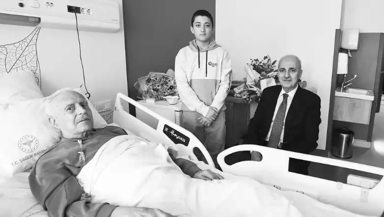 AK Parti’nin Kurucusu Burhan Abiş Hayatını Kaybetti: Siyasi Mirası Nedir?