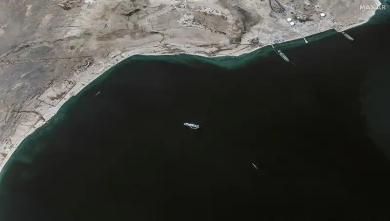 Yunan Gemisine Saldırı: Mürettebatı Kurtaran Olayın Ardındaki Gerçekler