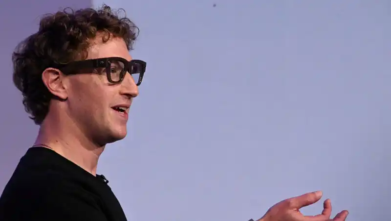 Zuckerberg'in Yeni Gözlüğü: Yapay Zeka ile Gelen Devrim Nedir?