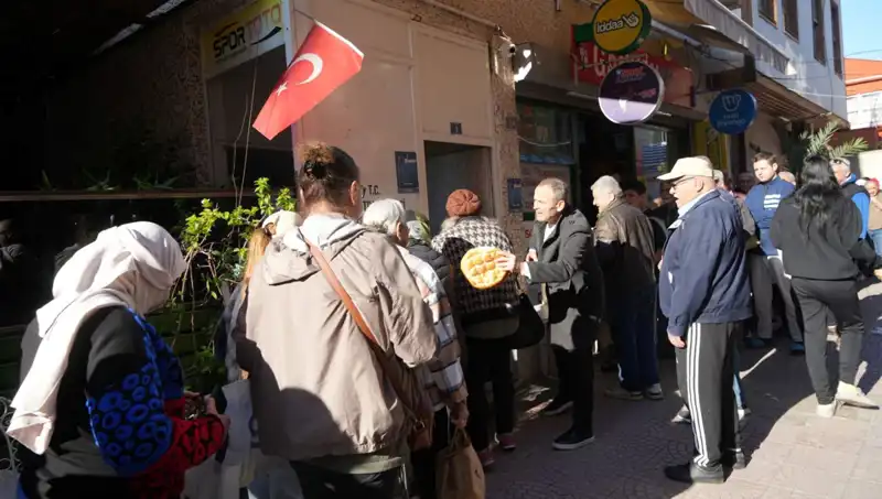 Her Ramazan Gelenek Haline Geldi: İhtiyaç Sahiplerine Yardım Eli Uzatılıyor