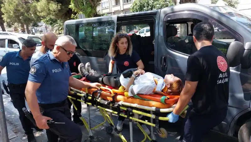 Samsun'da Minibüs Kazası: Sürücü ve Yolcular Hayat Mücadelesi Veriyor