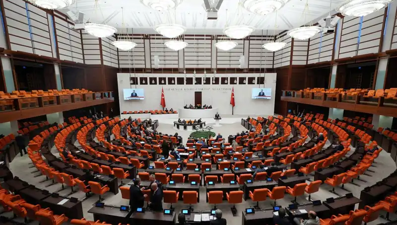Meclis Başkanı Seçimi Yarın: Siyasi Arenada Hangi İsimler Öne Çıkıyor?
