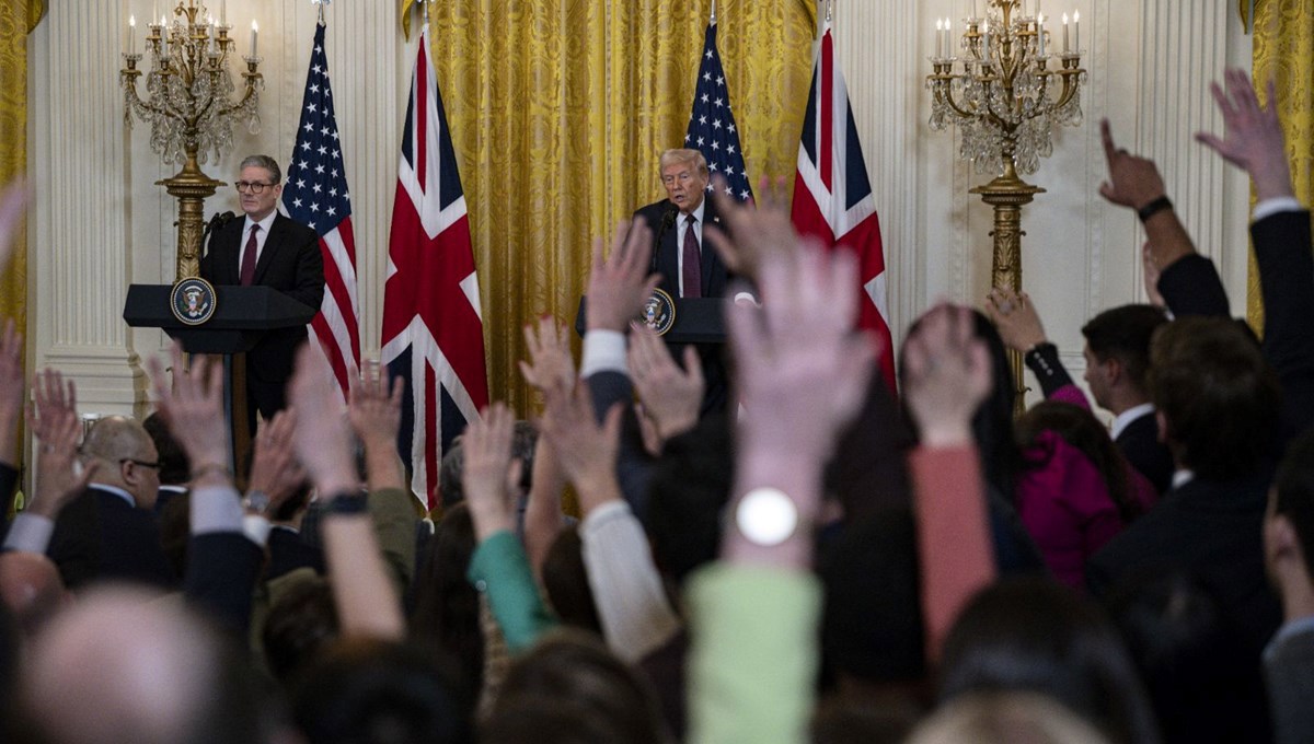 "Trump'ın 'Bu Kadar Yeter' Çıkışı Basın Toplantısını Karıştırdı: Starmer'ın Sözünü mü Kesti?"