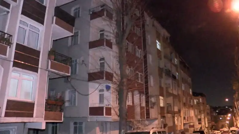 Altı Katlı Apartmandan Gelen Şüpheli Sesler, Görevlileri Harekete Geçirdi