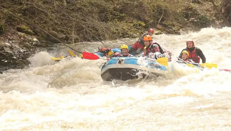 Rafting Tutkunları Debi Artışıyla Yerel Nehirleri Keşfe Çıktı