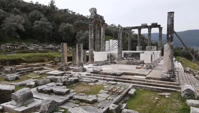 Zeus Tapınağı Restorasyonu: Tarihin İzinde Yeniden Hayat Buluyor
