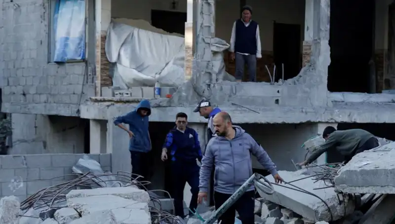 MİT Başkanı Kalın, Hamas Heyeti ile Görüşerek Bölgesel Güvenlik Sorunlarını Masaya Yatırdı