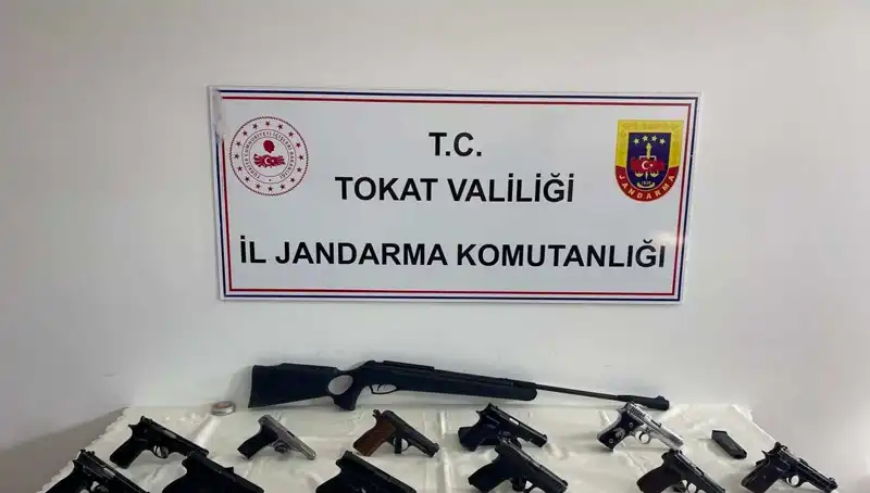 Tokat'ta Gerçekleşen Kaçak Silah Operasyonunda 2 Şahıs Ele Geçirildi!