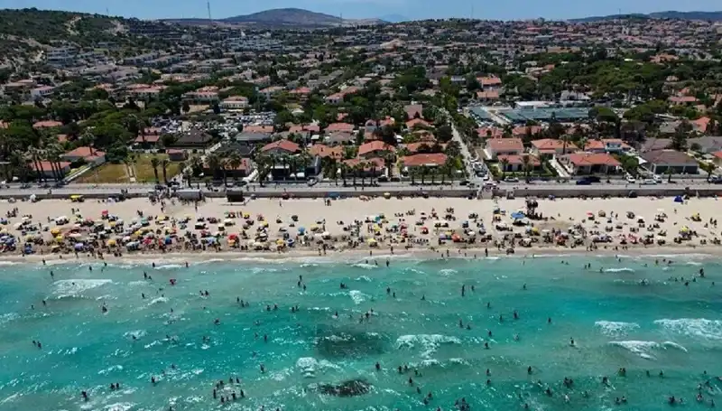 Çeşme'de Su Krizine İlişkin Kesinti Süresi Uzatıldı, Nedenler Neler?