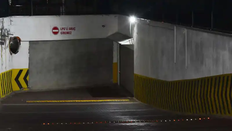 Sitedeki Husumet, Kanlı Bir Cinayetle Noktalandı: Gözler Olay Yerinde
