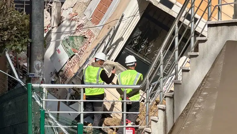 Gebze'deki Çöken Bina Enkazında Bilirkişi İncelemeleri Hız Kesmeden Devam Ediyor