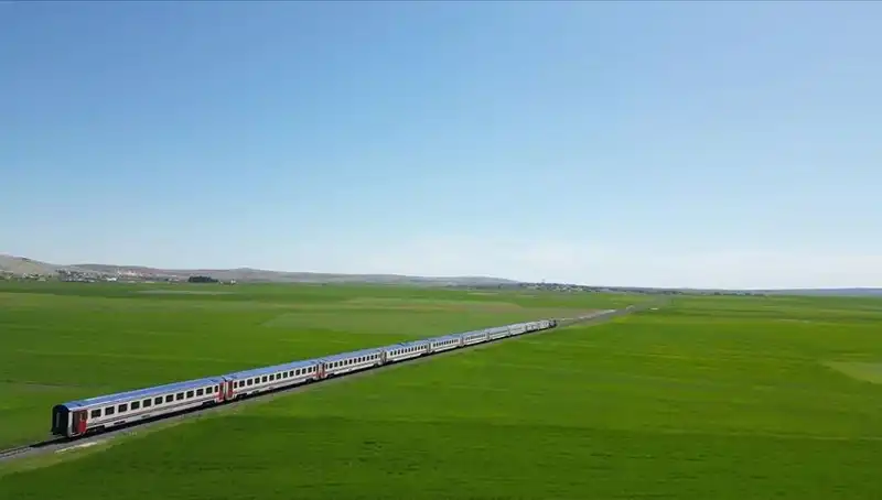 Diyarbakır Ekspresi'nin İlk Durağı Malatya: Ulaşımda Yeni Bir Dönem Başlıyor