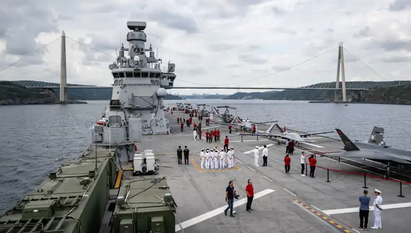 TCG Anadolu, Sarayburnu’ndan Çıktı: Yerli ve Milli Donanmanın Yeni Yüzü