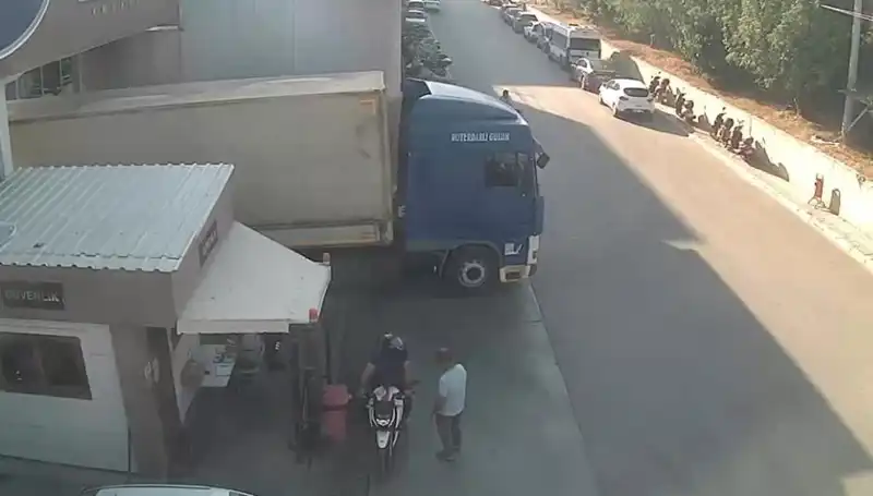 ** Nakliye Şebekesi Operasyonunda Milyonlarca Liralık Ürün Ele Geçirildi!