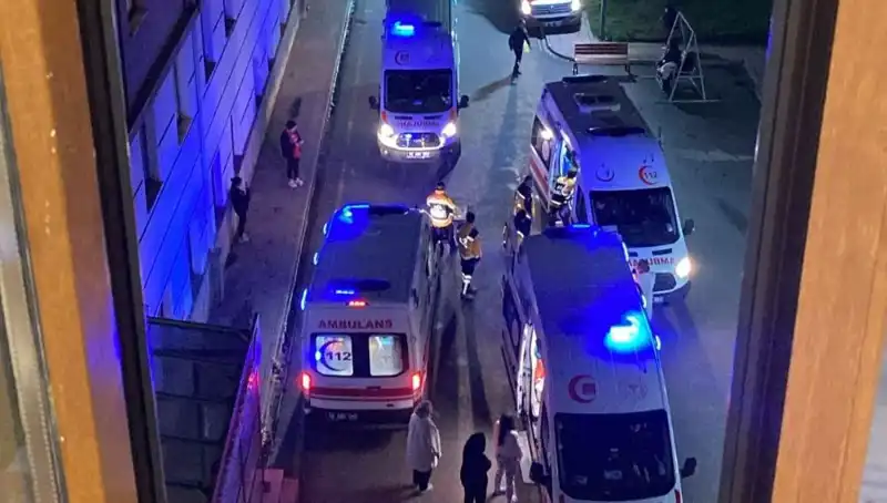 Akşam Yemeği Faciası: 53 Öğrenci Hastaneye Kaldırıldı
