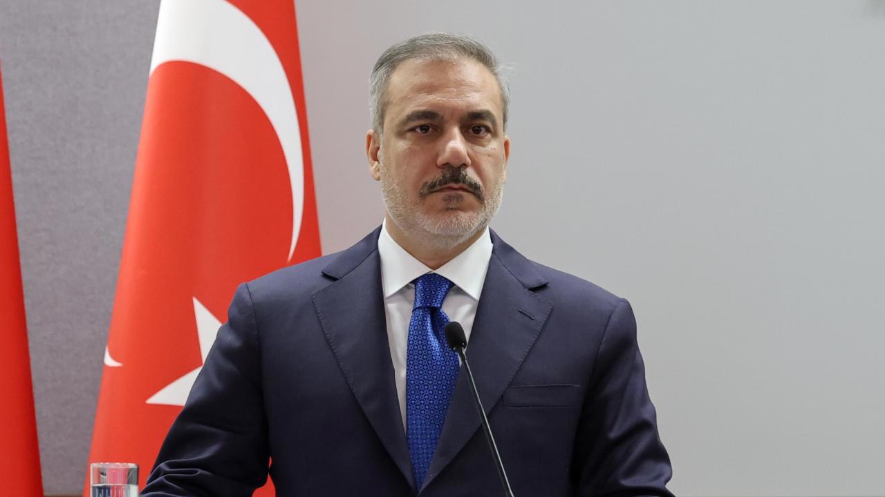 Hakan Fidan Katar'a İş Seyahati Düzenliyor