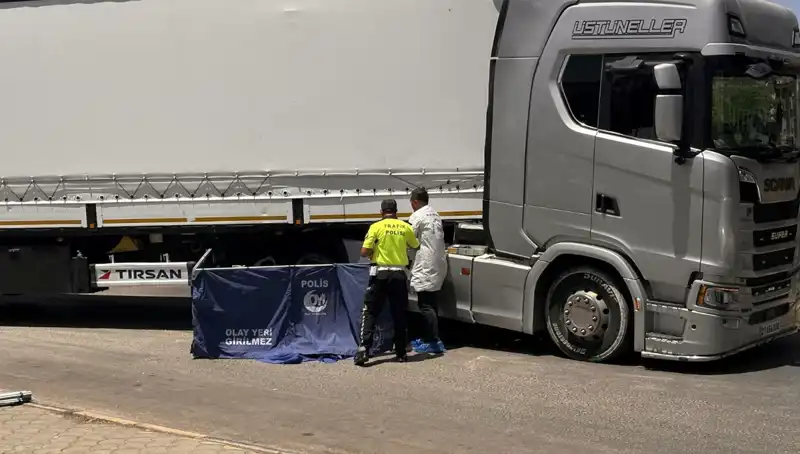 Gaziantep’te TIR Kazası: Feci Olayda İki Can Hayatını Kaybetti