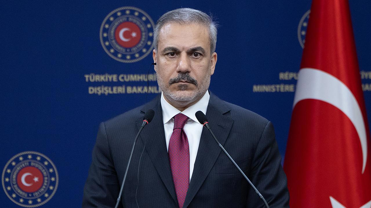 Bakan Fidan'dan Suriye'de YPG'ye yeni yönetim veya operasyon uyarısı