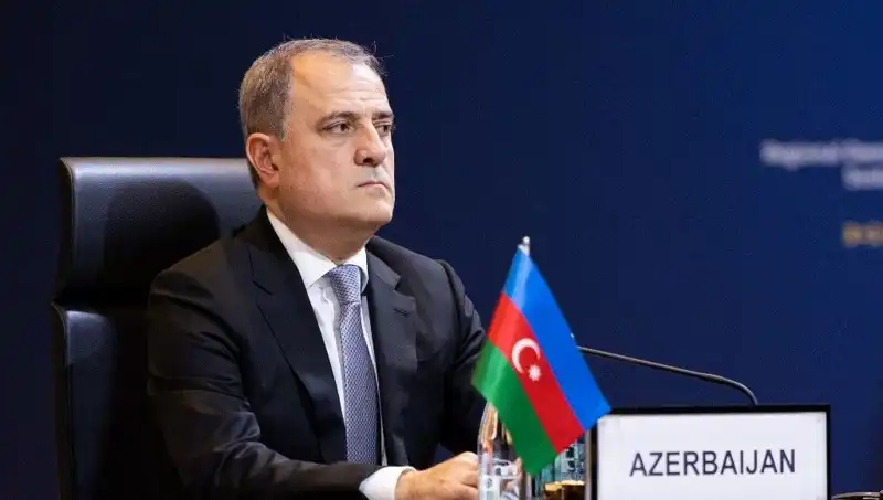Azerbaycan ve Ermenistan, Barış Anlaşmasına Giden Yolda Tarihi Bir Adım Attı